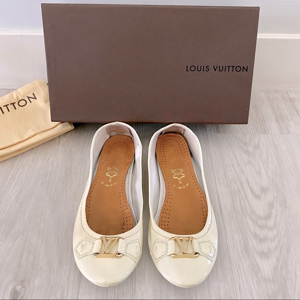Louis Vuitton White Vernis Leather Oxford Ballerina Flats Size 36